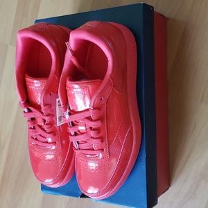 CARDI B X CLUB C REEBOK LIMITED EDITION